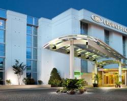 Crowne Plaza Charleston, an IHG Hotel