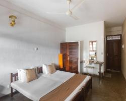 Yoho Ivory Inn
