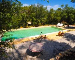 B&B Au Dolmen Provençal