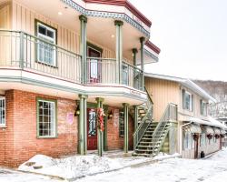 Auberge La Porte Rouge