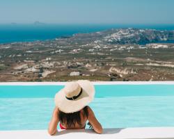 Zatrikion Santorini Villas