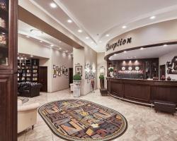 Gostinichny Kompleks Graf Tolstoy