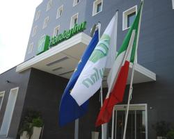 Holiday Inn Milan Nord Zara, an IHG Hotel