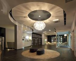 Holiday Inn Milan Nord Zara by IHG