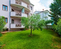 Apartments and Rooms Camaiore