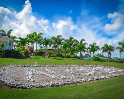 Lai Nani Oceanfront Estate