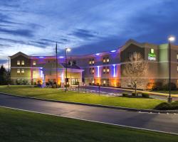 Holiday Inn Express Harrisburg NE, an IHG Hotel