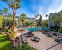 Holiday Inn and Suites Phoenix Airport North by IHG
