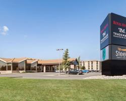 Royal Hotel West Edmonton, Trademark Collection by Wyndham