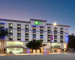Holiday Inn Express Hollywood Walk of Fame by IHG