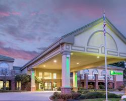 Holiday Inn Auburn, an IHG Hotel