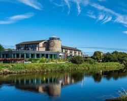 The Riverside Park Hotel
