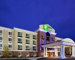 Holiday Inn Express & Suites Niagara Falls, an IHG Hotel