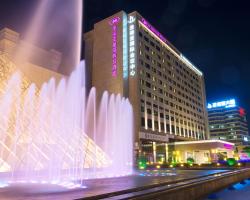 Crowne Plaza Shanghai Noah Square, an IHG Hotel