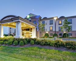 Holiday Inn Express and Suites Guelph, an IHG Hotel