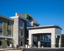 Holiday Inn Express & Suites Carlisle, an IHG Hotel