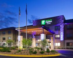 Holiday Inn Express Hotel & Suites Minneapolis-Golden Valley, an IHG Hotel