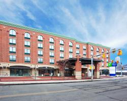 Holiday Inn Express Hotel & Suites Pittsburgh-South Side, an IHG Hotel