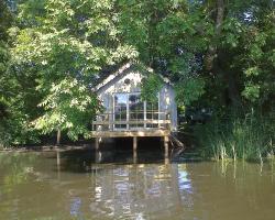 La cabane sur l'eau