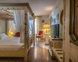 Corvin Hotel Budapest Sissi Wing