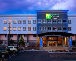 Holiday Inn Express & Suites Colorado Springs Central, an IHG Hotel