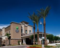 Holiday Inn Express & Suites Phoenix Glendale Dist, an IHG Hotel
