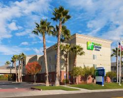 Holiday Inn Express Hotel & Suites Vacaville, an IHG Hotel