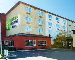 Holiday Inn Express Hotel & Suites North Seattle - Shoreline, an IHG Hotel