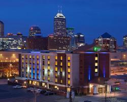 Holiday Inn Express Hotel & Suites Indianapolis Dtn-Conv Ctr by IHG