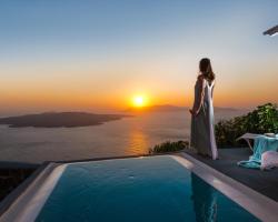 Adamant Suites
