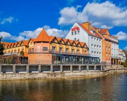 Hotel Nad Pisą