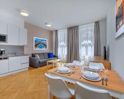 Downtown Suites Kodanska