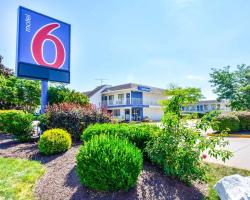 Motel 6-Windsor Locks, CT - Hartford