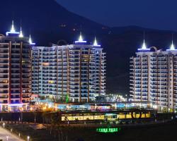 Azura Park Residence