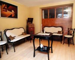 Emperatriz Guest House