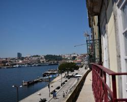 Muralha da Barca Apartamentos RNAL nº13939 Al,5848 Al, 6419 AL-Chamada para a rede móvel nacional