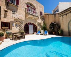 Ta' Kullarina Farmhouse with Private Pool in Island of Gozo