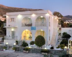 John's Rooms & Studios