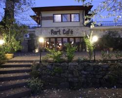 Part Cafe Residence