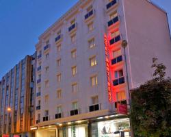 Martinenz Hotel Old City