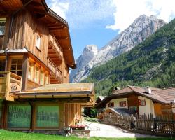 Chalet Tobià Apartments