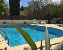 Logis Auberge De Tavel