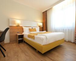 Hotel & Living Am Wartturm - Hotel & Apartments