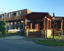 Hotel Armales