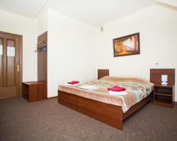SuperHostel - Pushkinskaya 11