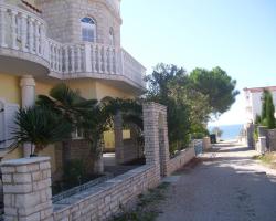 One bedroom apartment 100 m away from sand beach - hedi