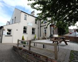 Wayfarers Independent Hostel