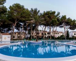 Apartamentos Las Brisas I & II