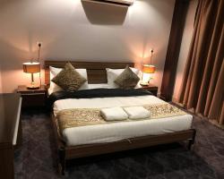 Stars Home Suites Hotel - Al Hamra