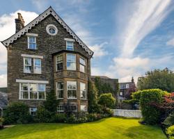 Wheatlands Lodge-Windermere - Award Winning - Adult Only - Free Car Park-Free off site health club access